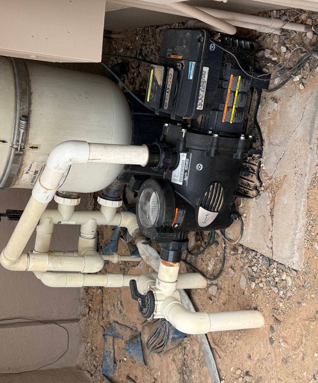 newly installed pool filter and pump equipment